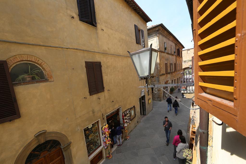 Camere Gozzante Pienza Exterior photo